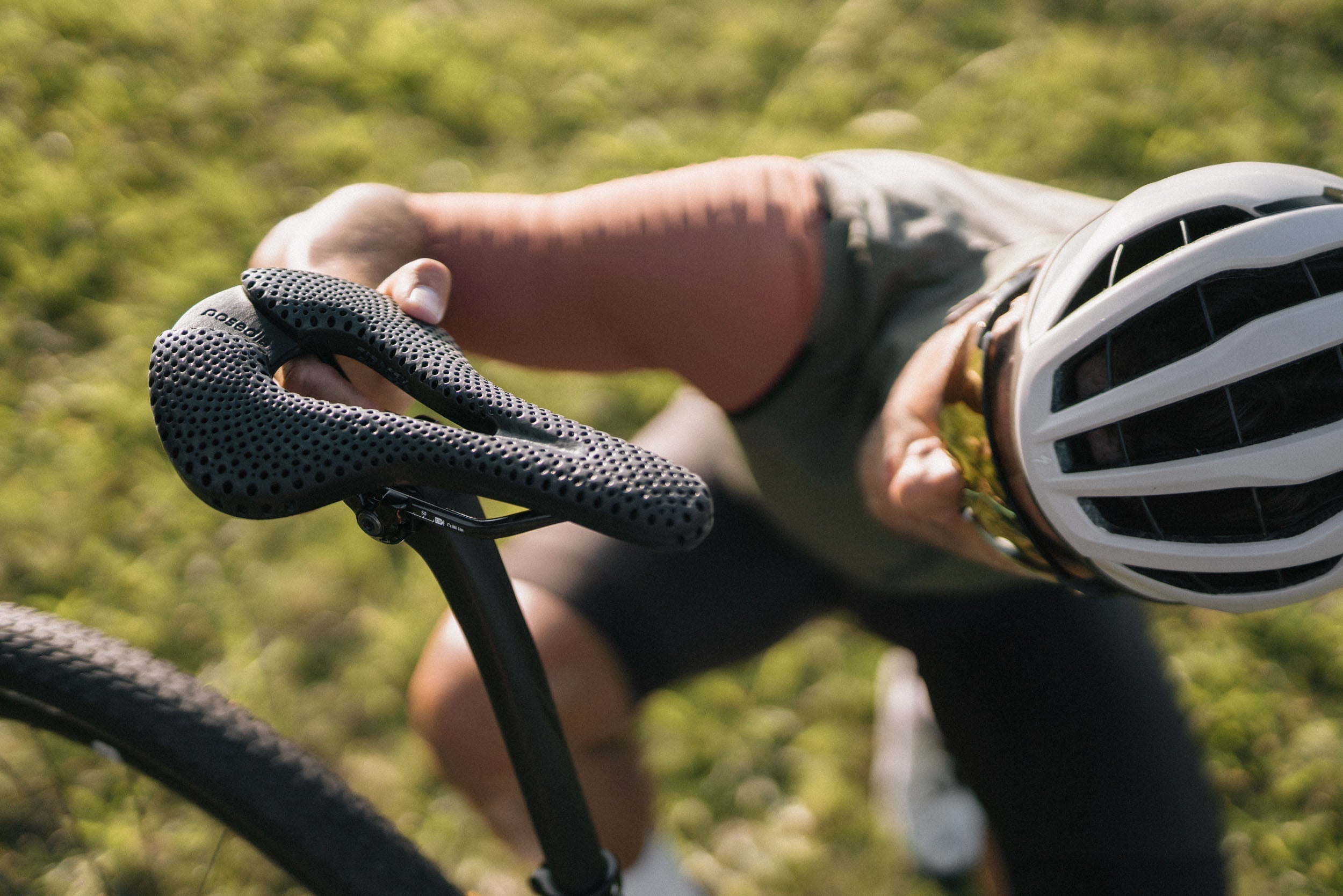 Jak správně nastavit a pečovat o sedlo Joyseat