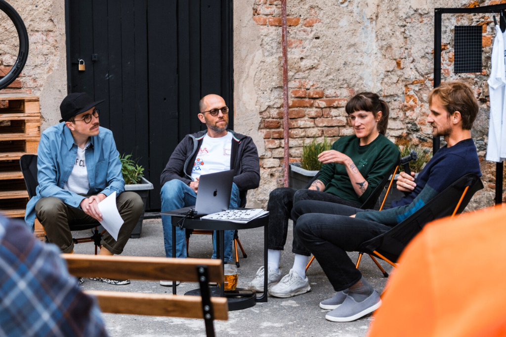 Talkshow o posedlosti cyklistikou a ultra dlouhými vzdálenostmi