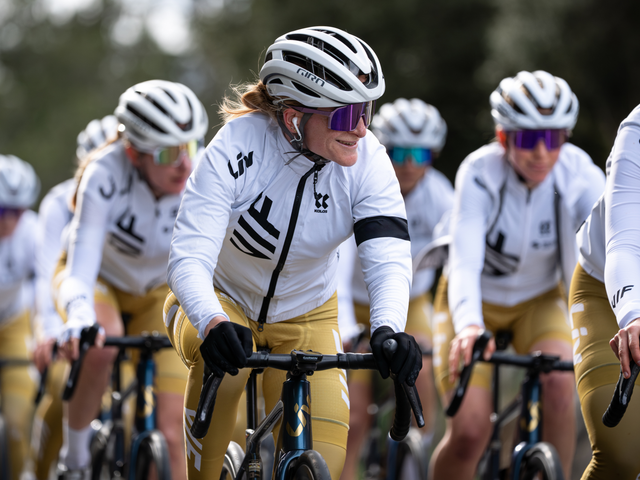 VIF CYCLING TEAM